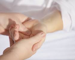 Course for Lomi Lomi Style Hands Free Massage Herts Course for Lomi Lomi Style Hands Free Massage Herts